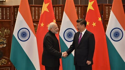 चीन और भारत के बीच क्या समानताएं और अंतर हैं